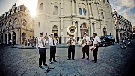 Street performers in New Orleans, Louisiana Street performers in New Orleans, Louisiana