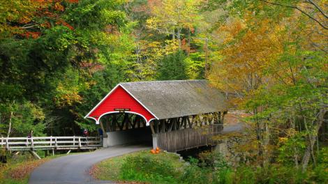 Flume Bridge, built in 1871, in Lincoln, New Hampshire Flume Bridge, built in 1871, in Lincoln, New Hampshire