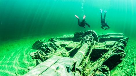 Shipwreck in Thunder Bay National Marine Sanctuary in Michigan Shipwreck in Thunder Bay National Marine Sanctuary in Michigan