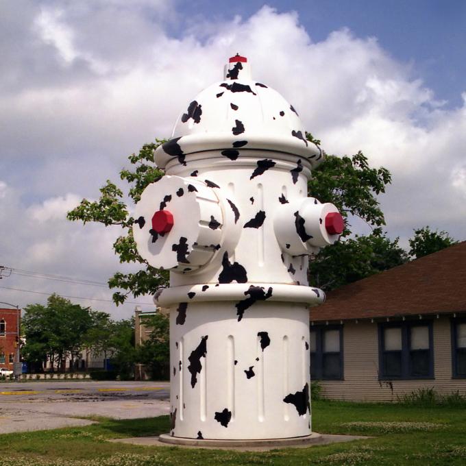 The world's largest working fire hydrant in Beaumont, Texas The world's largest working fire hydrant in Beaumont, Texas