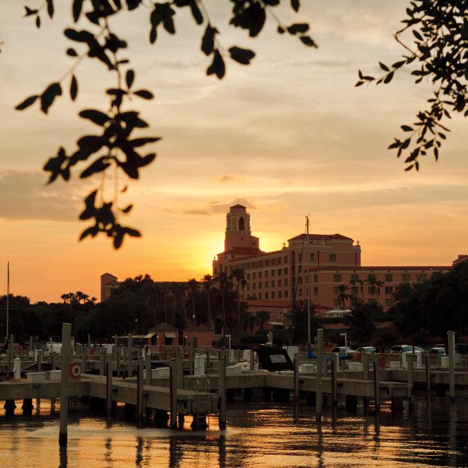 Sun setting on St. Petersburg, Florida Sun setting on St. Petersburg, Florida
