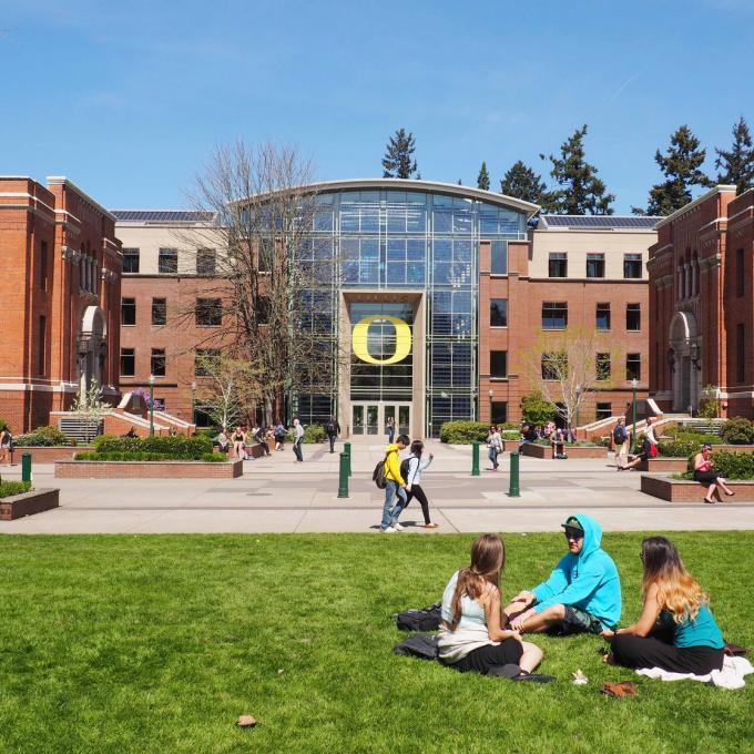 Enjoying a spring day on the University of Oregon campus in Eugene Enjoying a spring day on the University of Oregon campus in Eugene