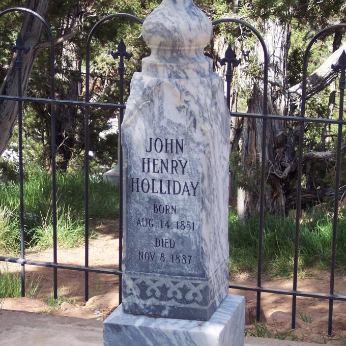 科羅拉多州格倫伍德溫泉的 Doc Holliday 墓地 科羅拉多州格倫伍德溫泉的 Doc Holliday 墓地