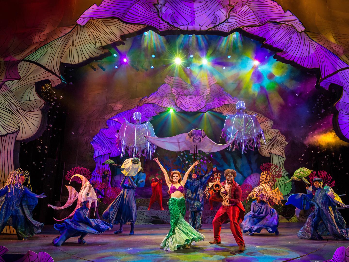 芝加哥地區的舞台上演迪士尼的《小美人魚》 芝加哥地區的舞台上演迪士尼的《小美人魚》