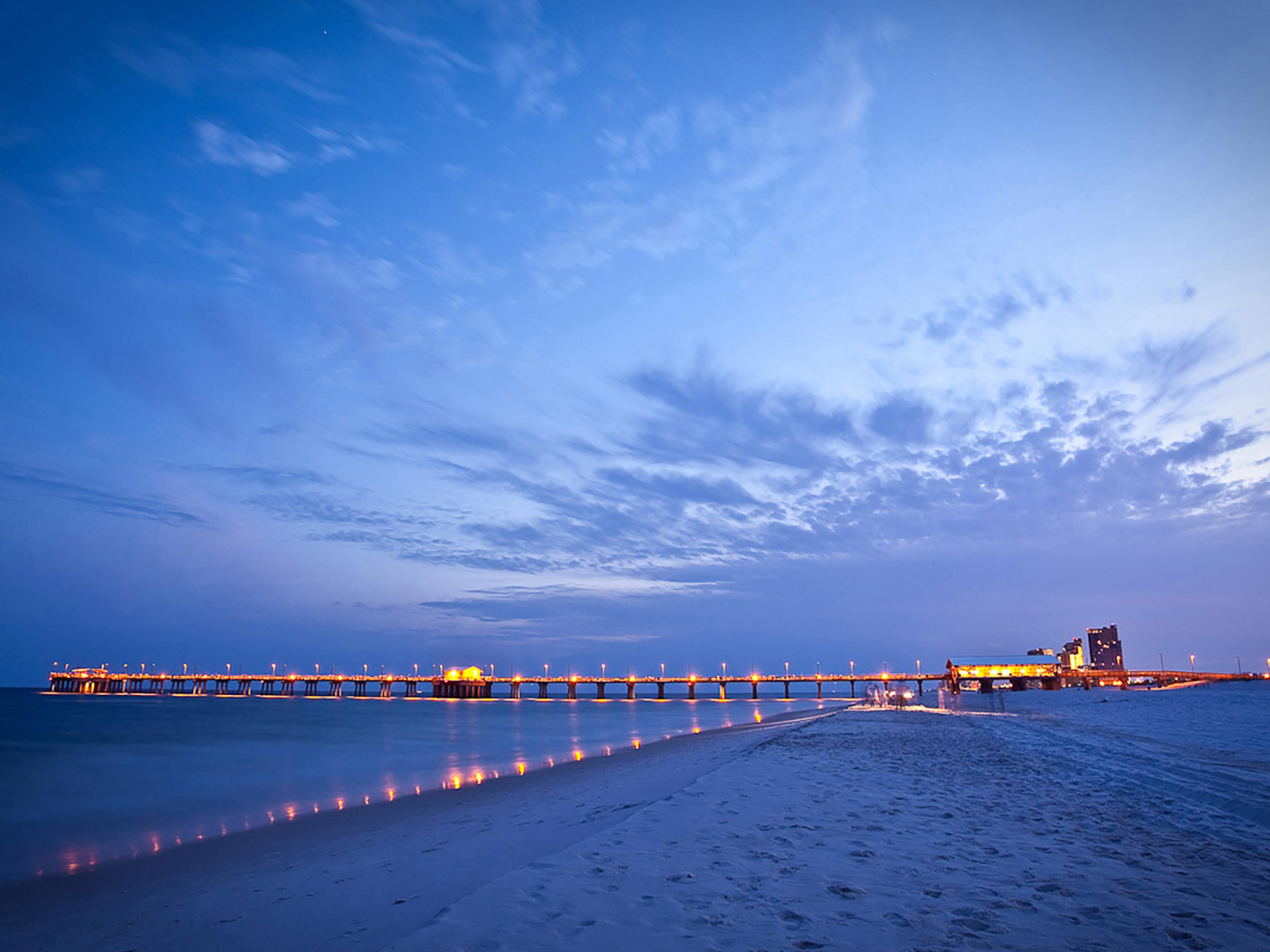 Dusk at Gulf State Park Pier in Gulf Shores Dusk at Gulf State Park Pier in Gulf Shores