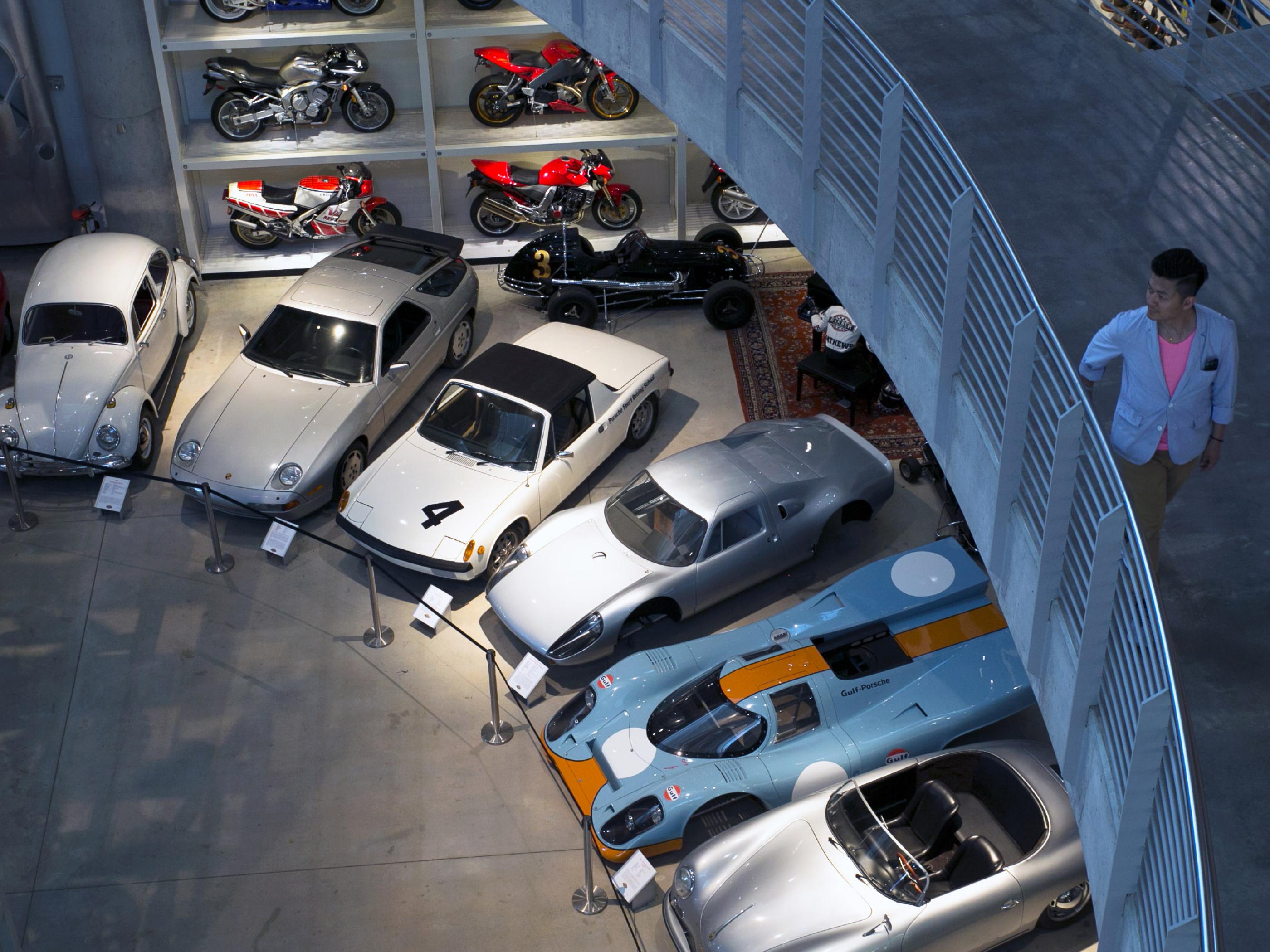 Antique cars are the Barber Vintage Motorsports Park & Museum Antique cars are the Barber Vintage Motorsports Park & Museum