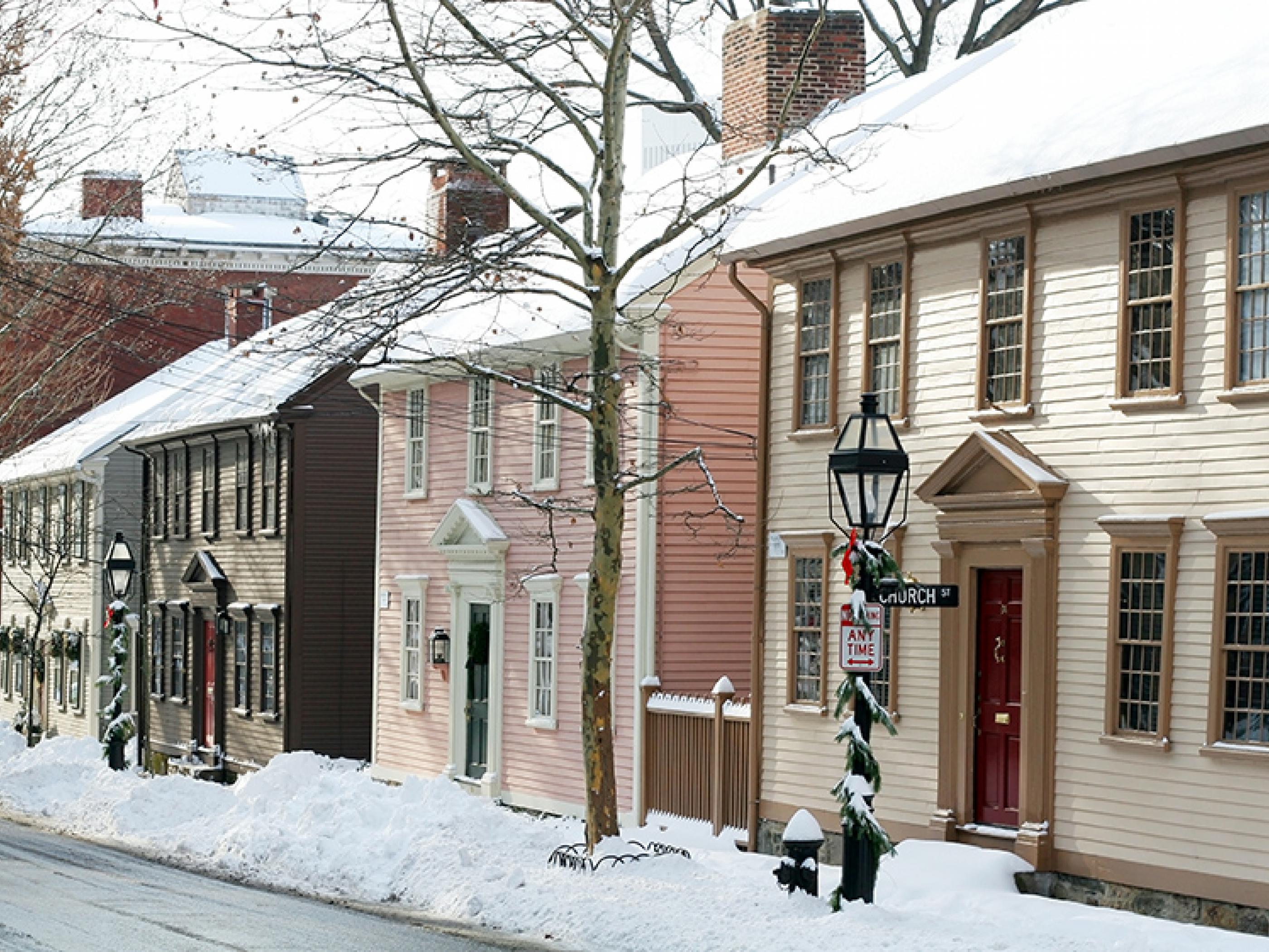 Benefit Street Mile of History, full of Colonial homes, museums and churches in Providence, Rhode Island Benefit Street Mile of History, full of Colonial homes, museums and churches in Providence, Rhode Island
