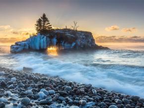 與友人在密西西比河上划艇 與友人在密西西比河上划艇