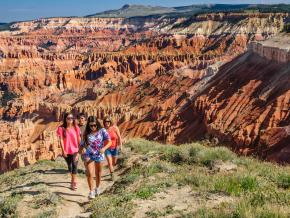 錫達布雷克斯國家保護區的家族健行之旅 錫達布雷克斯國家保護區的家族健行之旅
