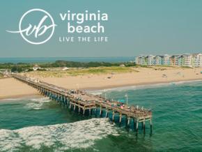 沿著步道吹著微風愜意散步 沿著步道吹著微風愜意散步