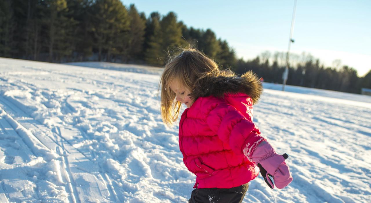 冬季山丘滑雪樂 冬季山丘滑雪樂