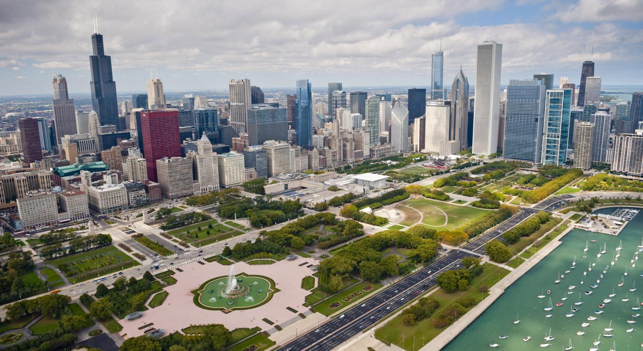 An aerial view of the Chicago’s Lake Michigan shoreline highlighting Grant and Millennium parks An aerial view of the Chicago’s Lake Michigan shoreline highlighting Grant and Millennium parks