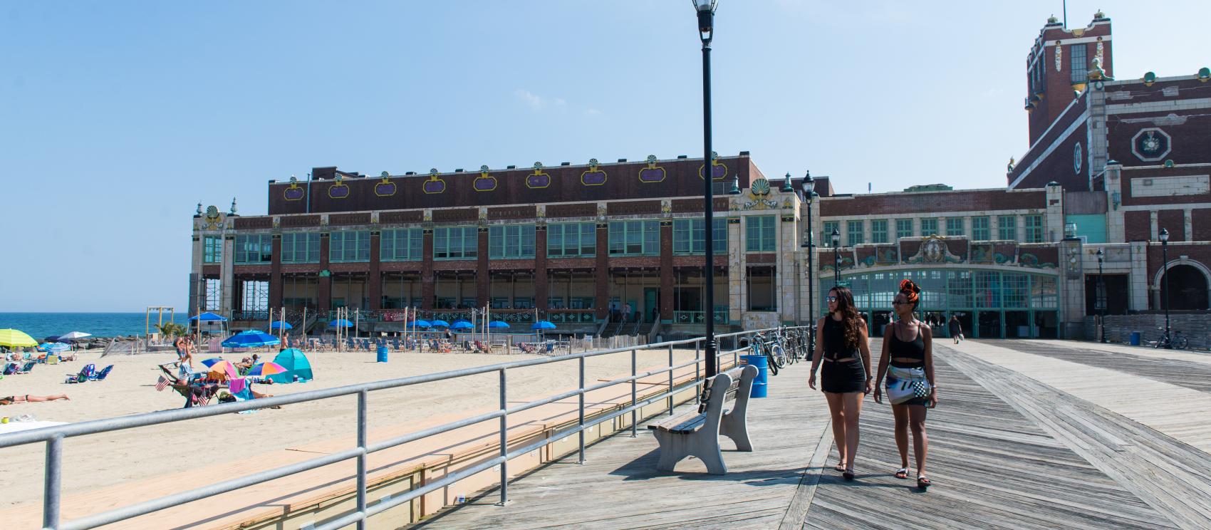 Strolling along the Asbury Park Boardwalk Strolling along the Asbury Park Boardwalk
